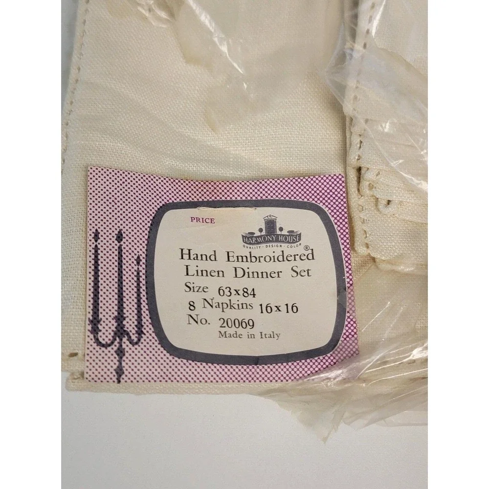 Vintage Mid Century HARMONY HOUSE Hand Embroidered Dinner set tablecloth Napkins